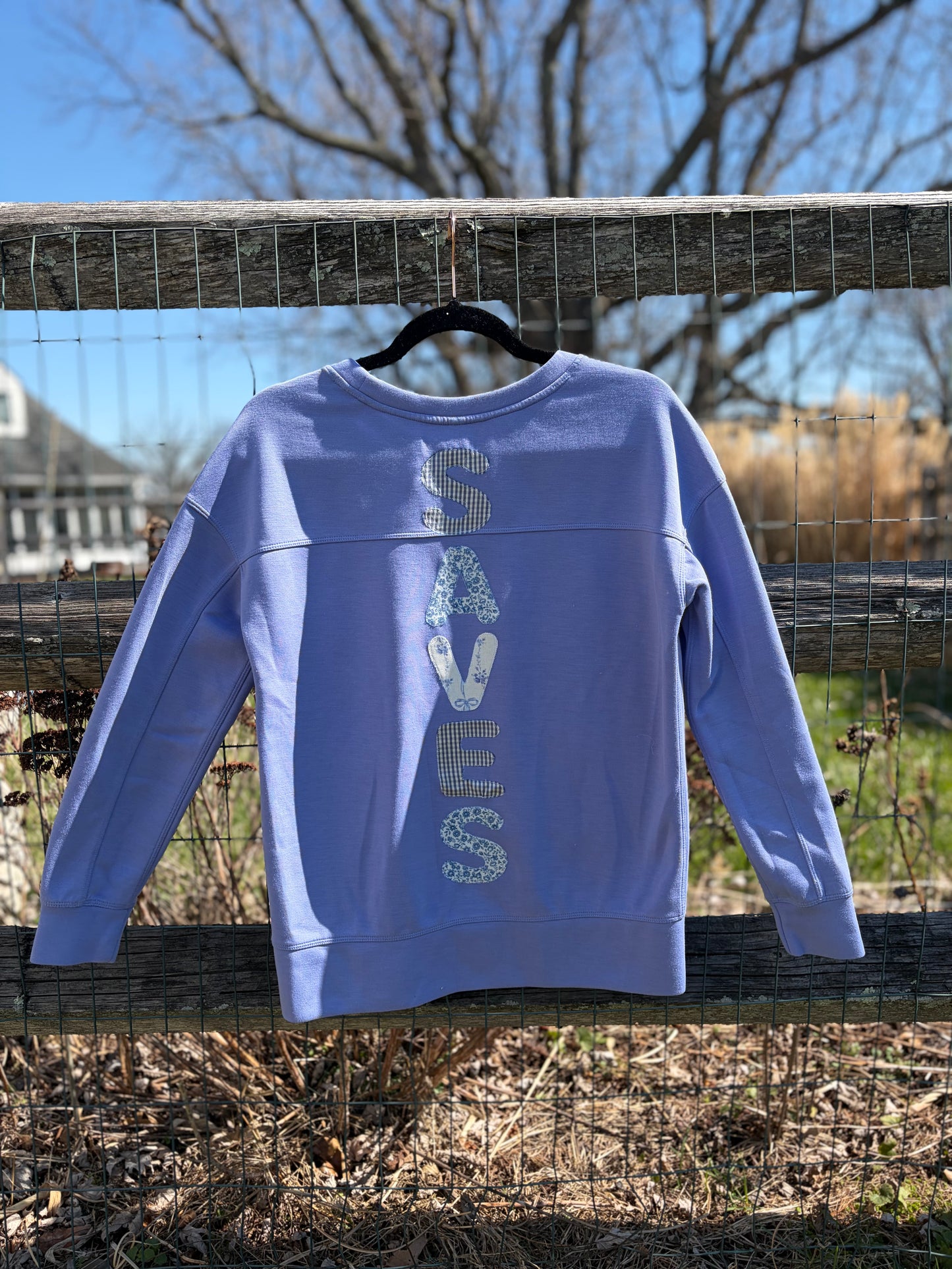 S “Jesus Saves” Appliqué Crew