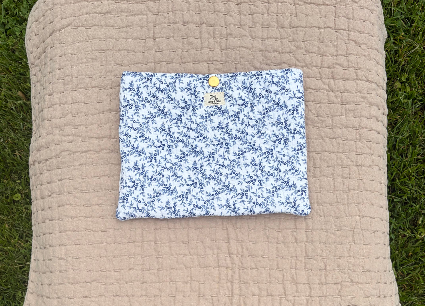 Quilted Book Sleeve