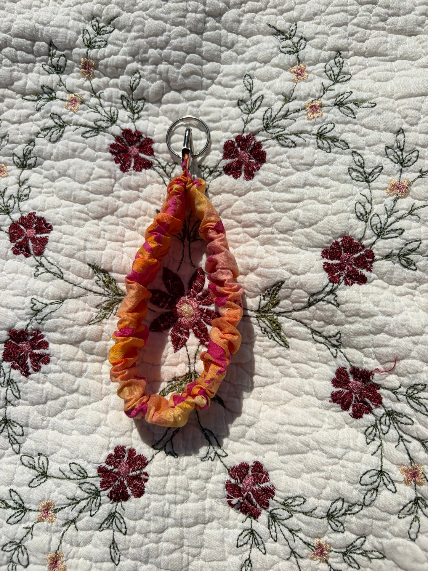 Hawaiian Scrunchie Keychain